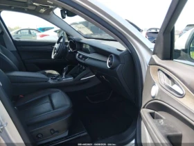 Alfa Romeo Stelvio Ti AWD* HARMAN KARDON* PANORAMA* ПОДГРЕВ* MEMORY*  | Auto.bg — изображение 10