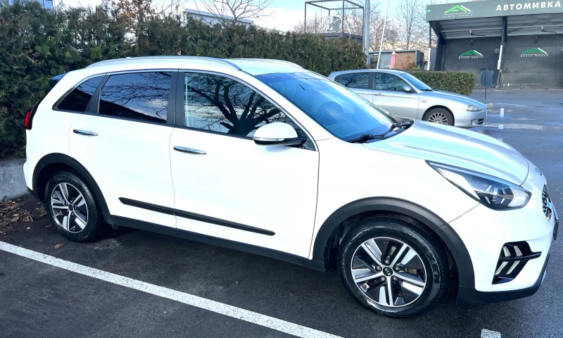 Kia Niro 1, 6i hibrid, снимка 5 - Автомобили и джипове - 48284518