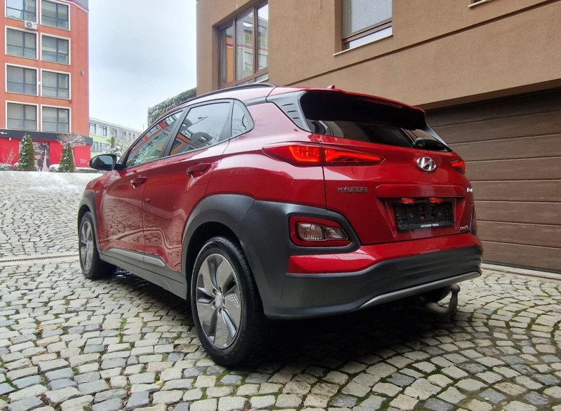 Hyundai Kona 64KW/Premium/SOH95.8%, снимка 4 - Автомобили и джипове - 49136361