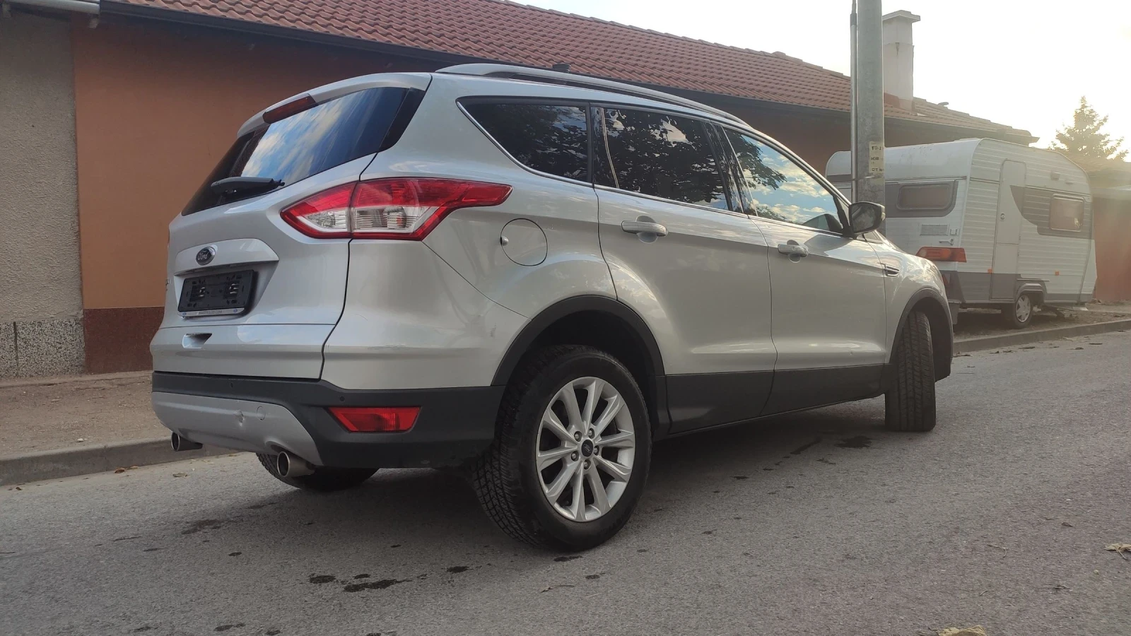 Ford Kuga 2.0TDCI  - изображение 3