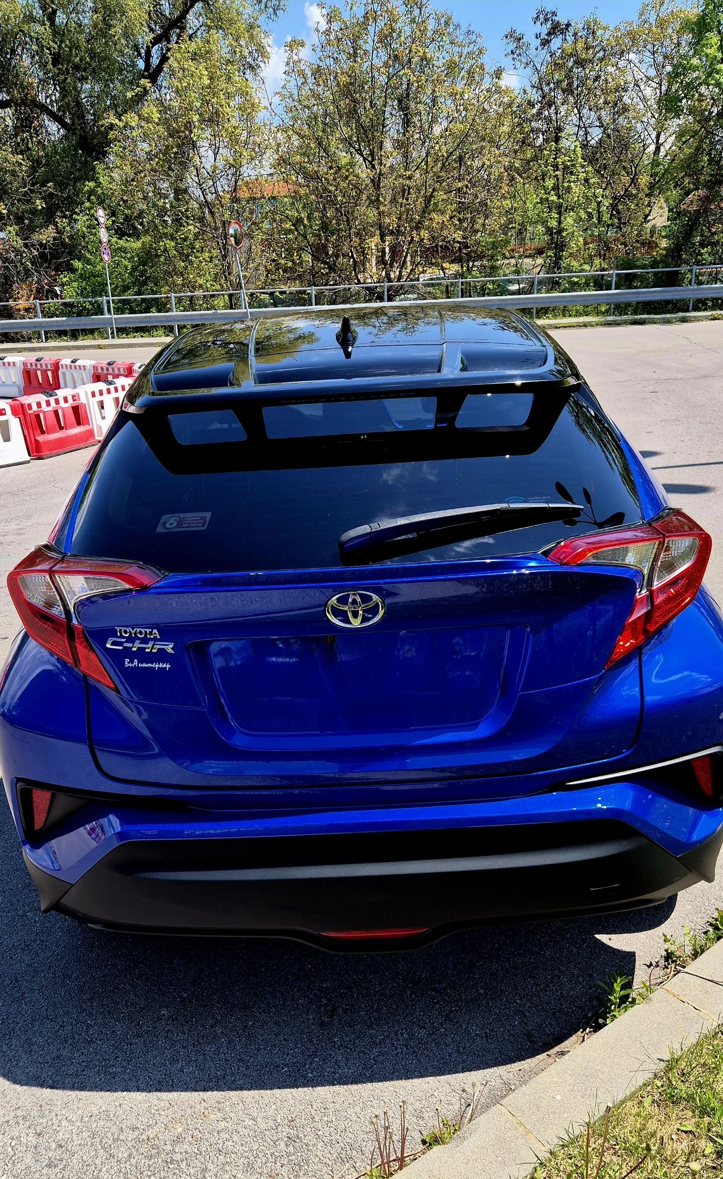 Toyota C-HR 1.2 Turbo  - изображение 7