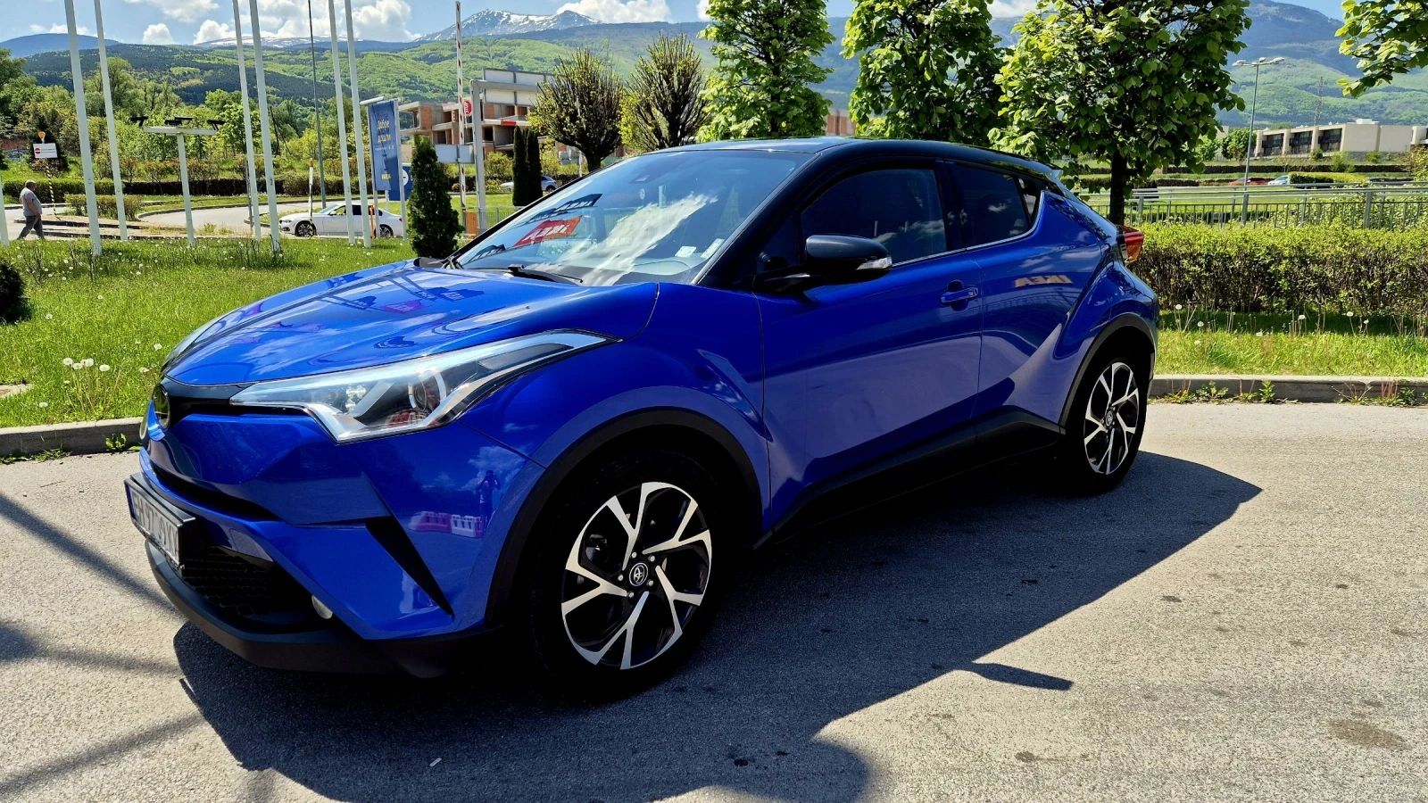Toyota C-HR 1.2 Turbo  - изображение 2