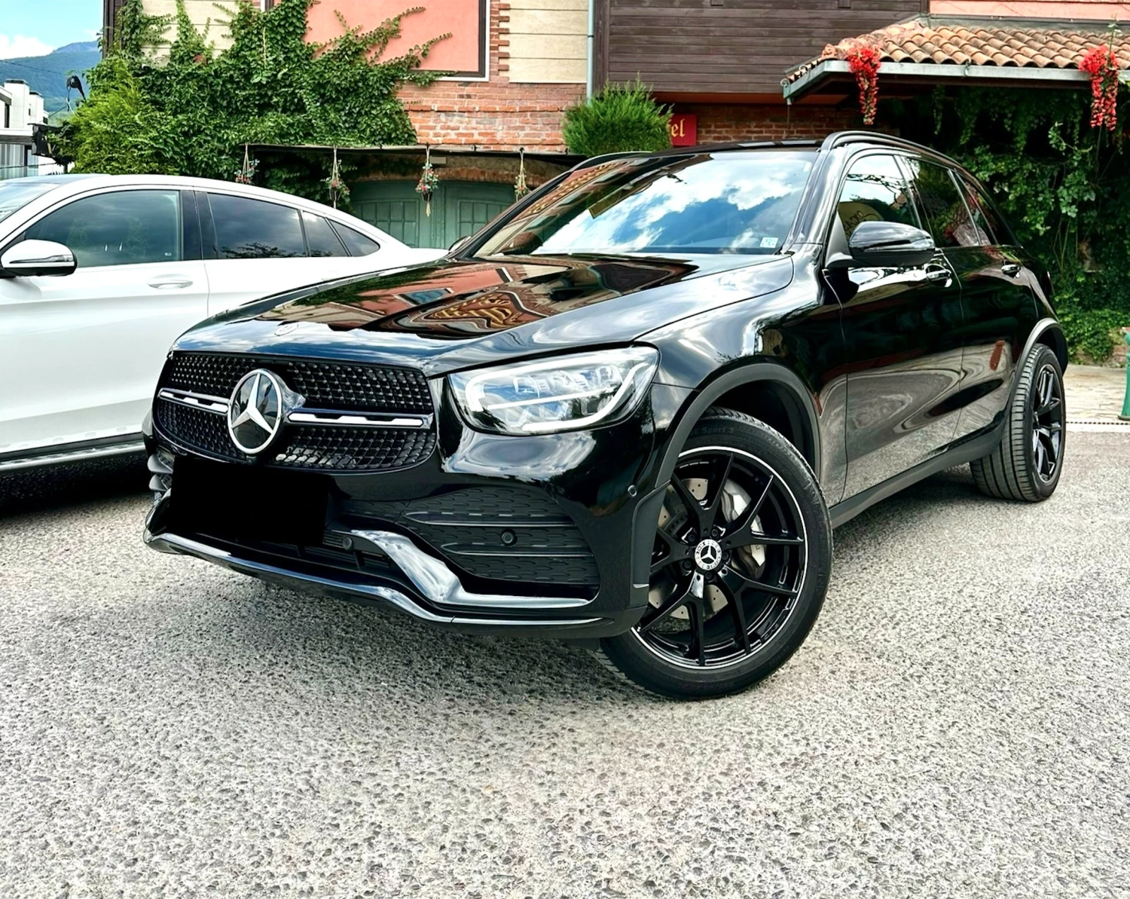 Mercedes-Benz GLC 300 AMG Plus Facelift /  /  | Mobile.bg   1