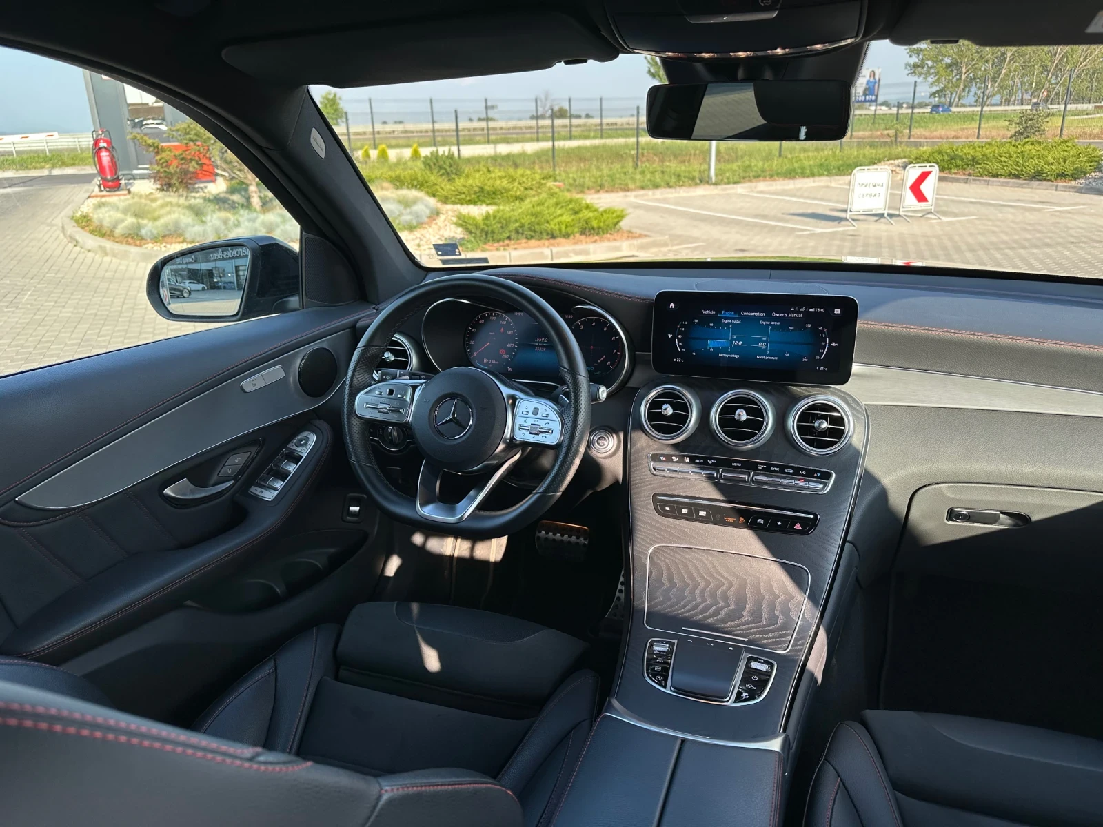 Mercedes-Benz GLC 300 AMG Plus Facelift /  /  | Mobile.bg   12