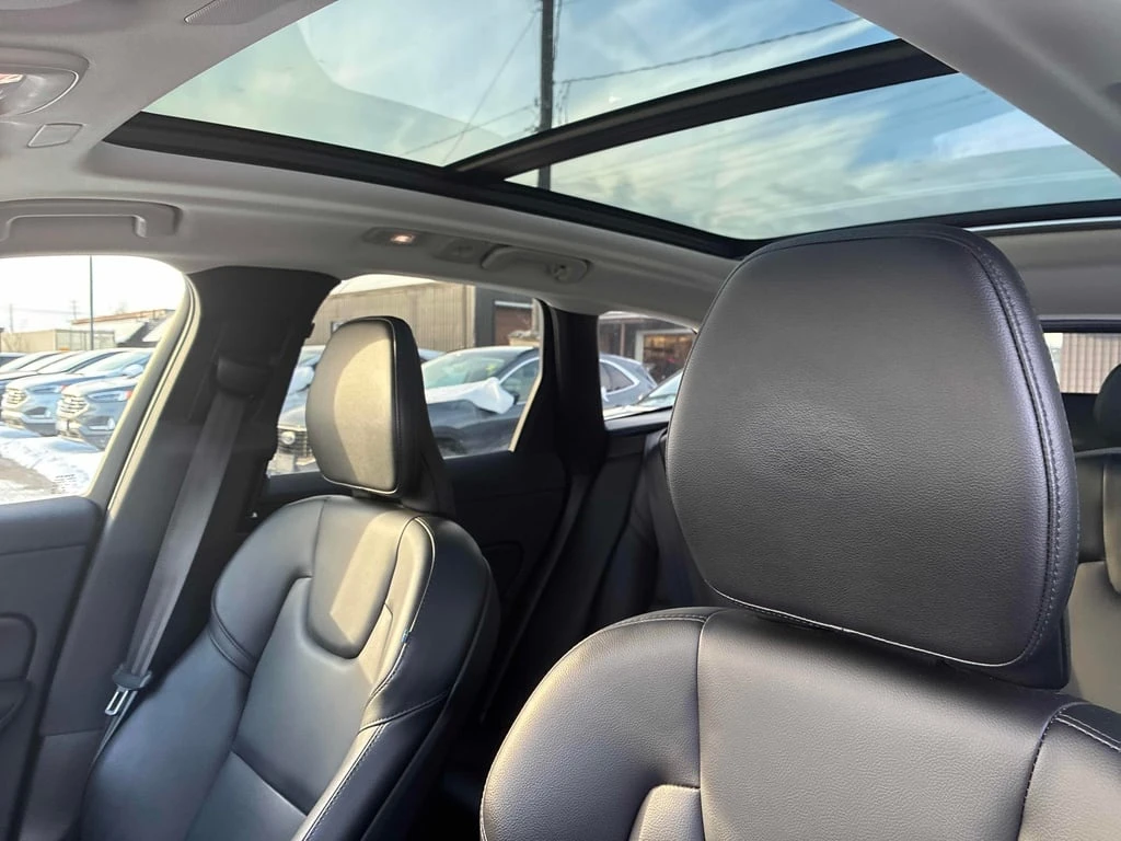 Volvo XC60 * MOMENTUM * CARFAX * ���� �� �� | Mobile.bg � ����������� 14