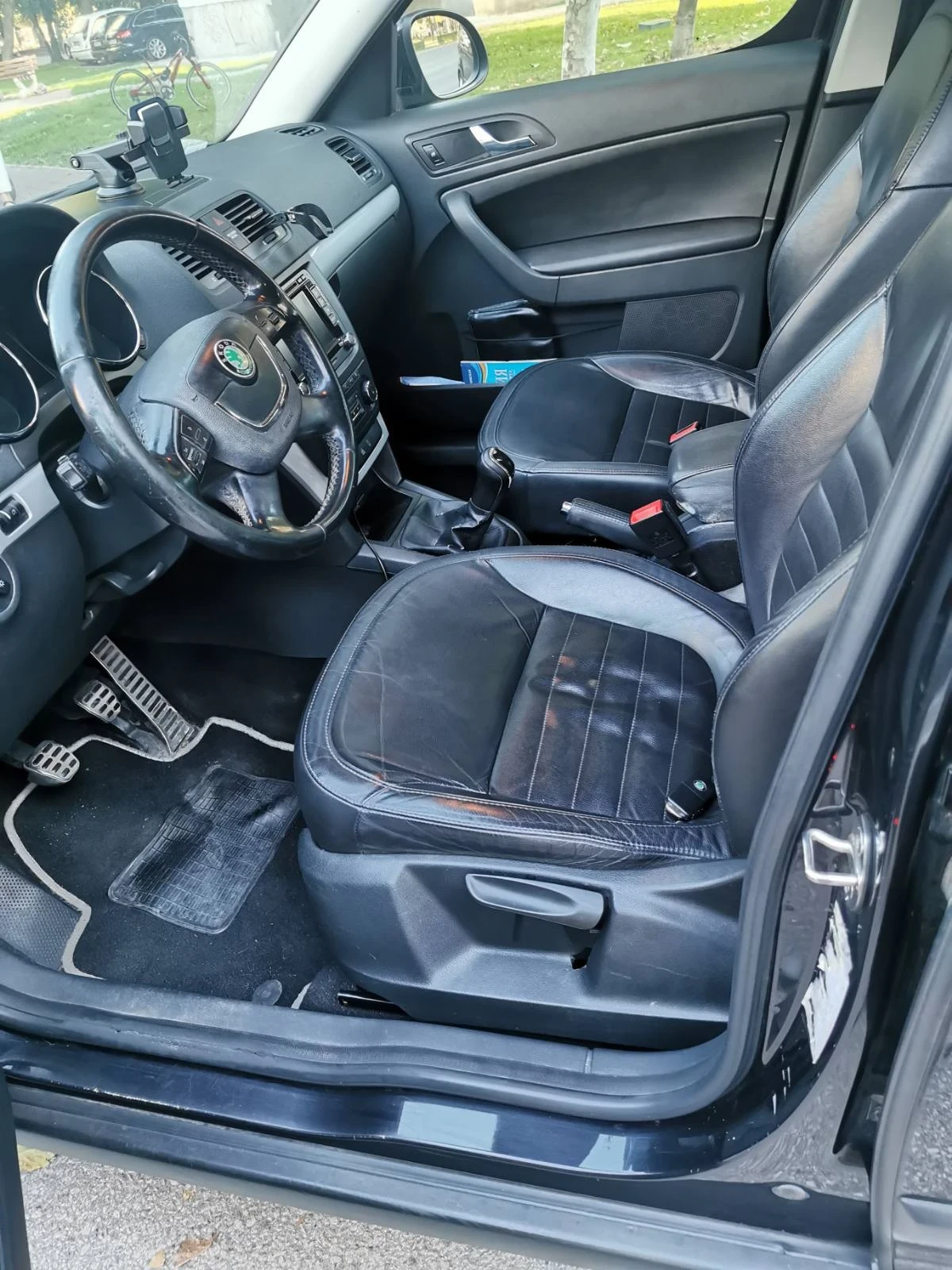 Skoda Yeti, снимка 5 - Автомобили и джипове - 53890470