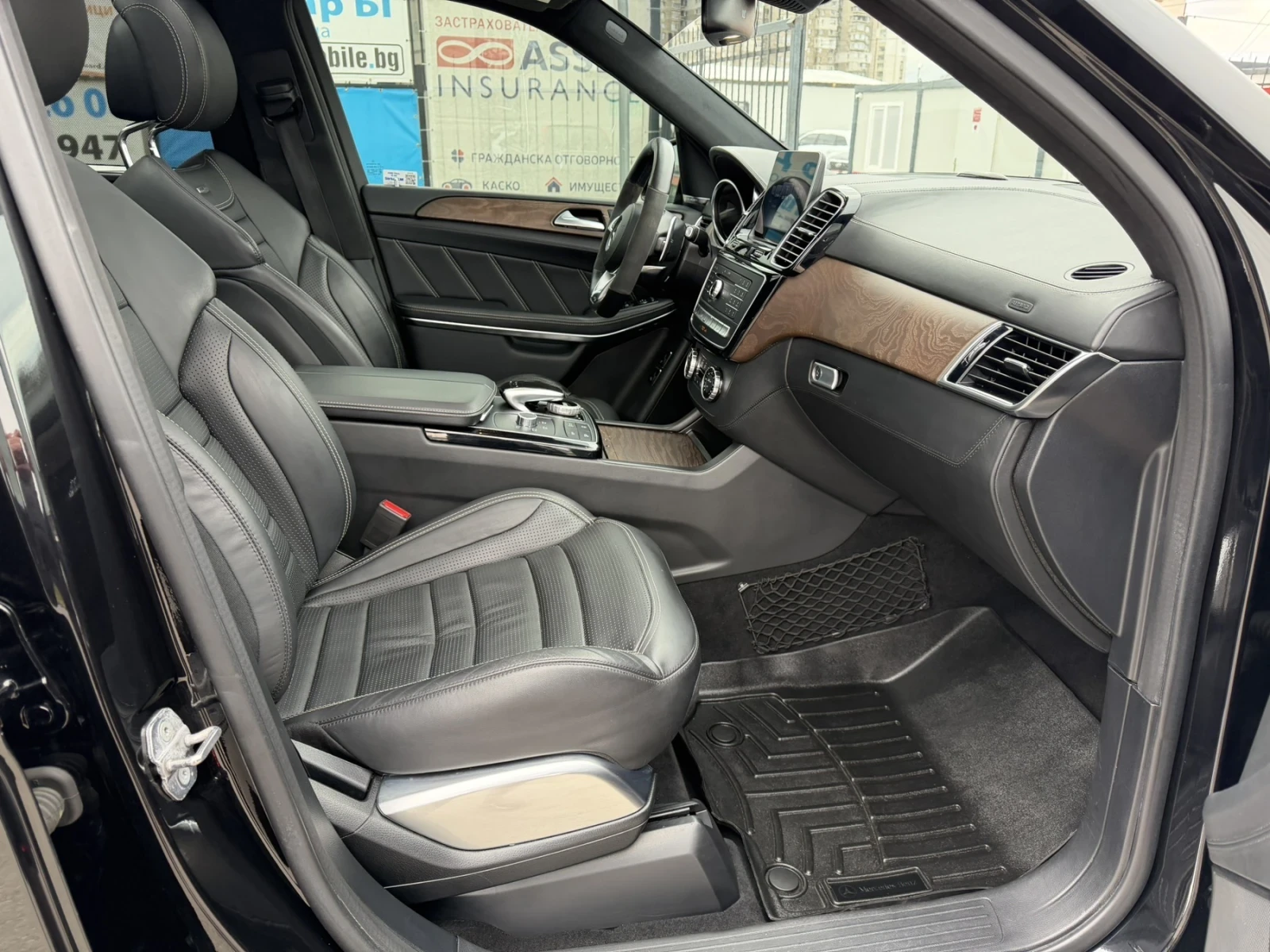 Mercedes-Benz GLS 63 AMG, снимка 14 - Автомобили и джипове - 53925093