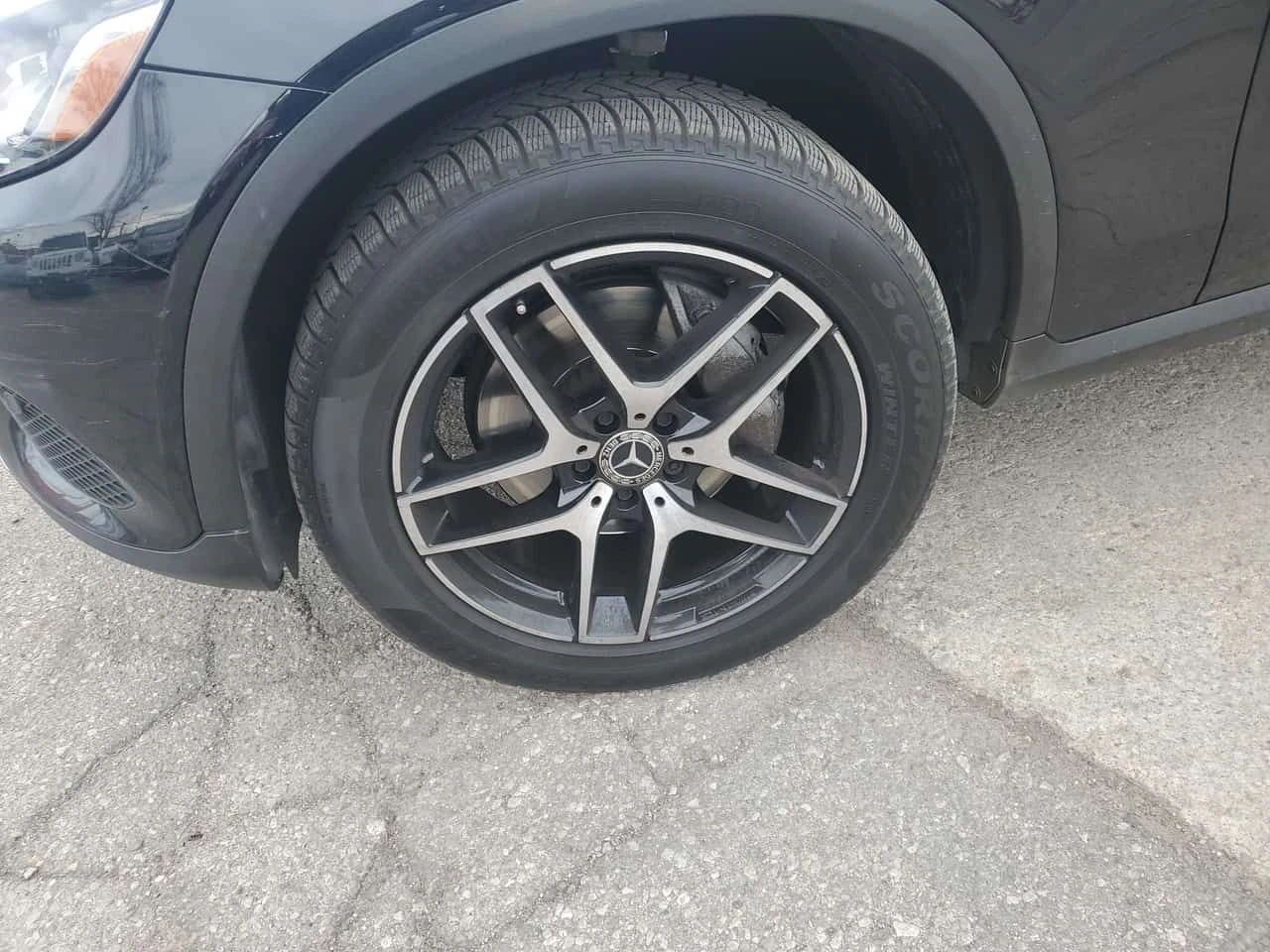 Mercedes-Benz GLC * 300 4MATIC Coupe * CARFAX * ЦЕНА ДО БГ, снимка 7 - Автомобили и джипове - 54429810