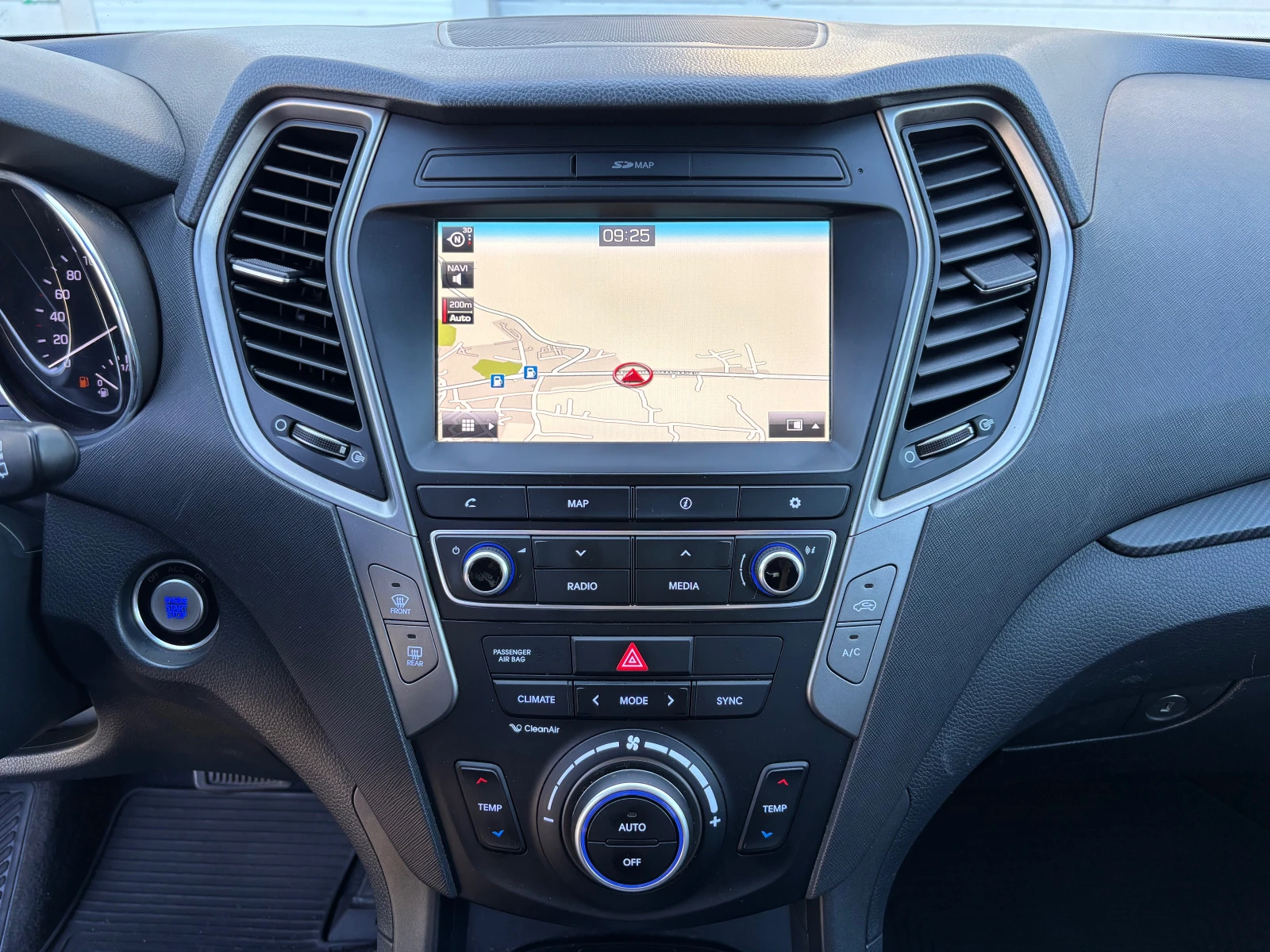 Hyundai Santa fe 2.2CRDI-4x4-FULLL* * * , снимка 11 - Автомобили и джипове - 54571270