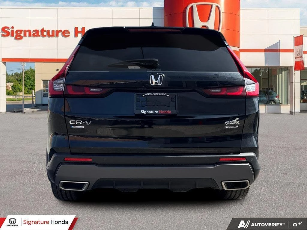 Honda Cr-v 2023 Honda CR-V Hybrid Touring AWD, снимка 4 - Автомобили и джипове - 54820721