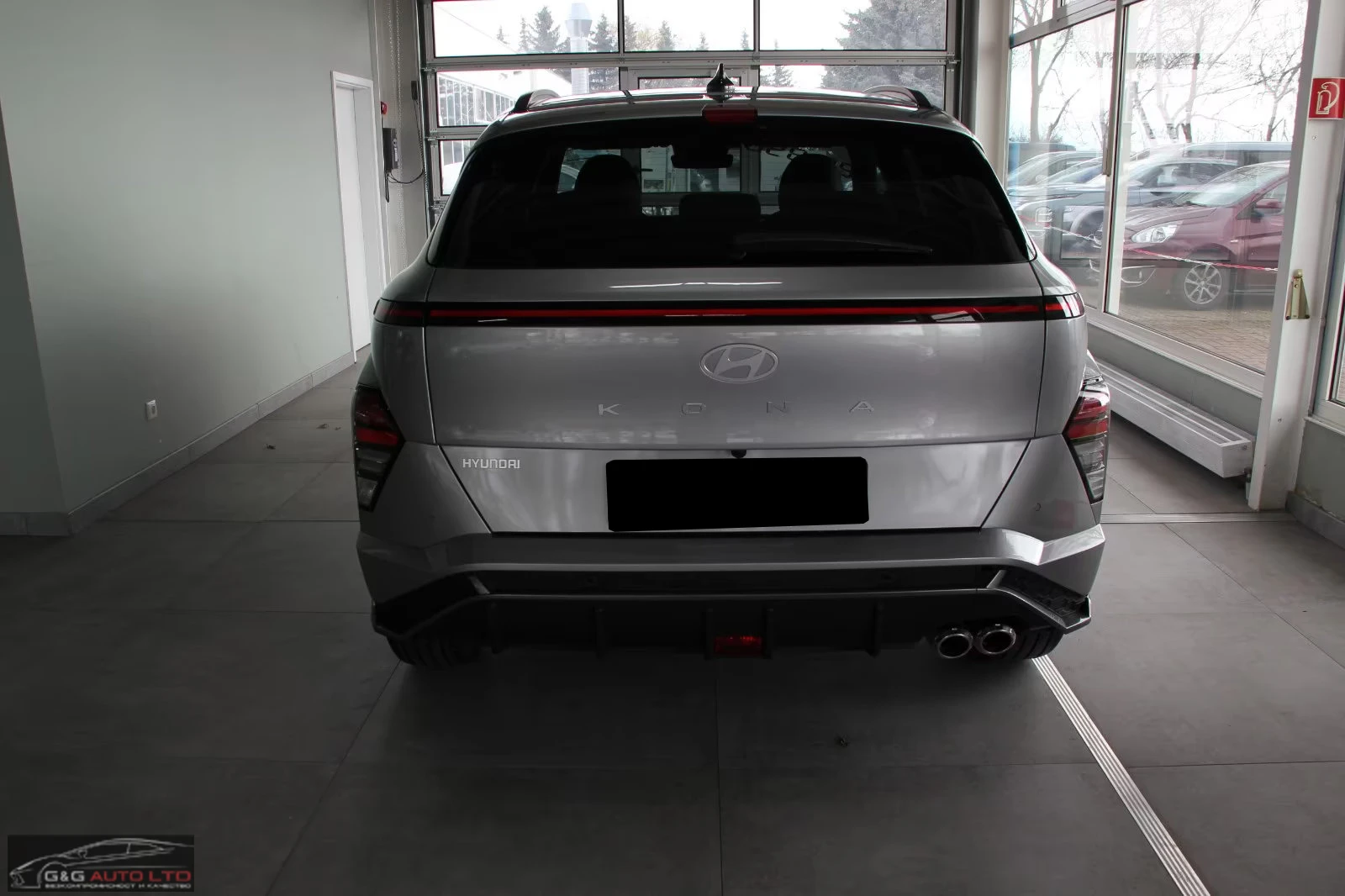 Hyundai Kona НОВ!T-GDi/101HP/N-LINE/360/NAVI/CPLAY/KLESS/425q, снимка 4 - Автомобили и джипове - 54959053