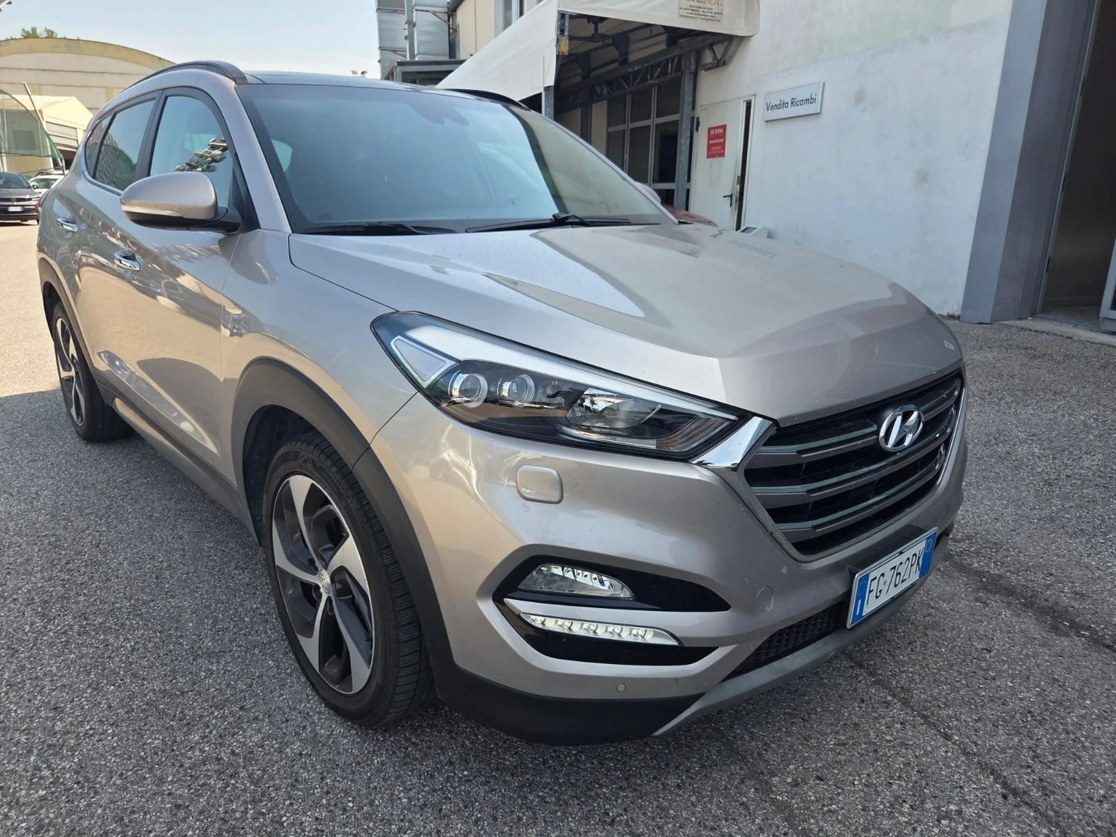Hyundai Tucson 1.7 CRDi 2016 АВТОМАТ  146 хил км!!!!
