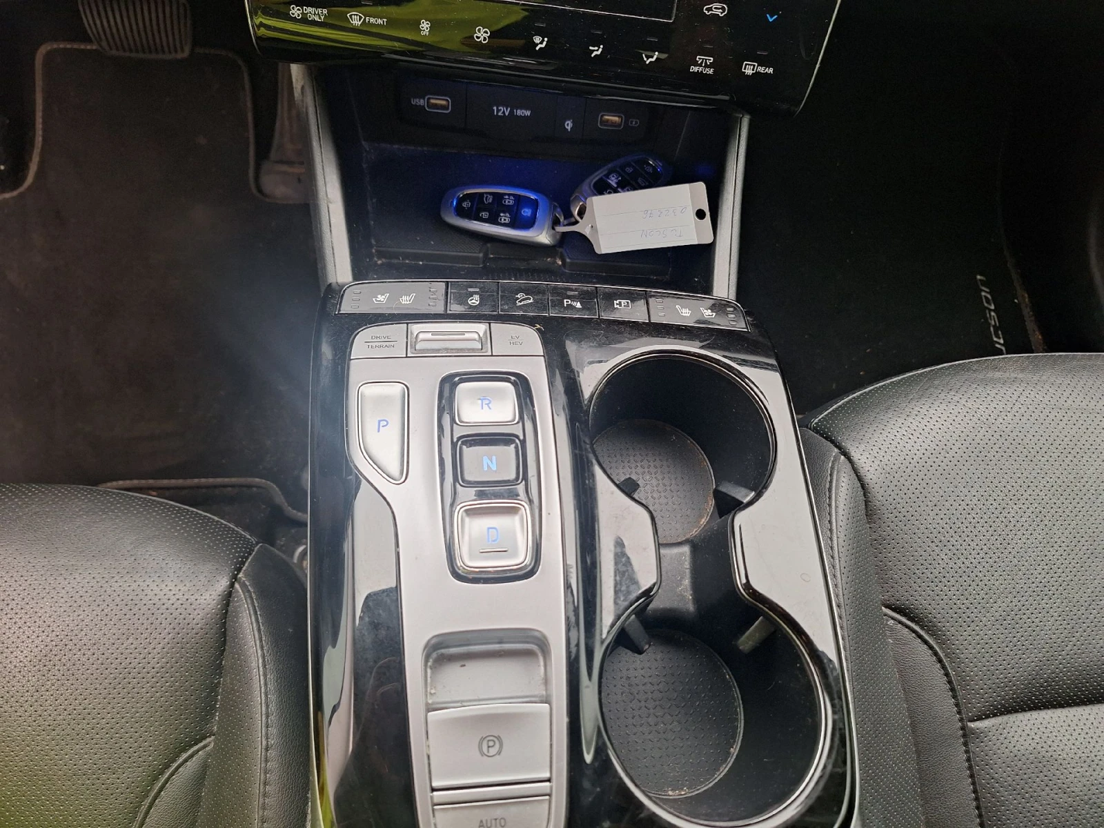 Hyundai Tucson TGDi PHEV 4x4 Sh.Aut, снимка 8 - Автомобили и джипове - 55725687