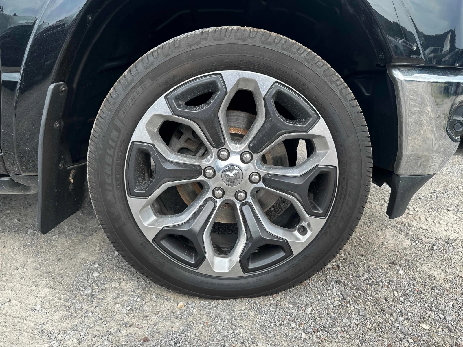 Dodge RAM 1500  Limited / 360 / HUD / Harman Kardon / Carfax, снимка 7 - Автомобили и джипове - 56149932