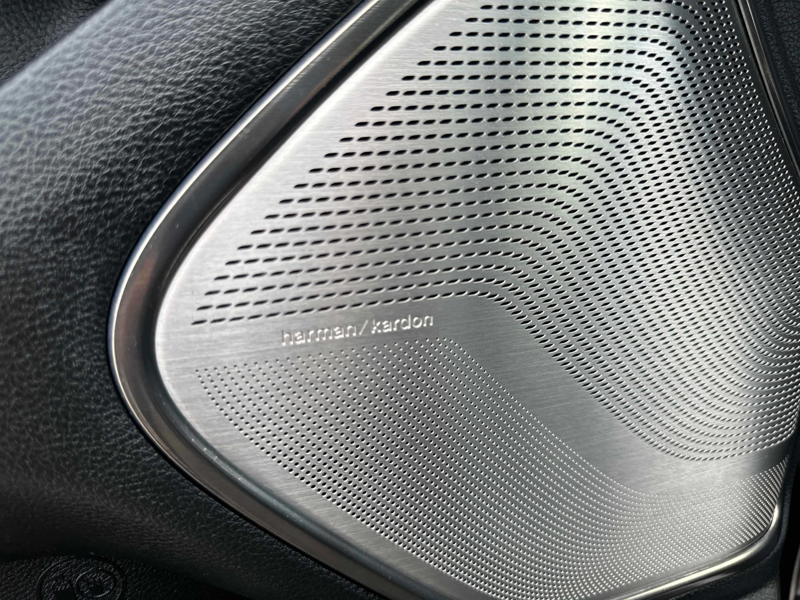 Dodge RAM 1500  Limited / 360 / HUD / Harman Kardon / Carfax, снимка 11 - Автомобили и джипове - 56149932