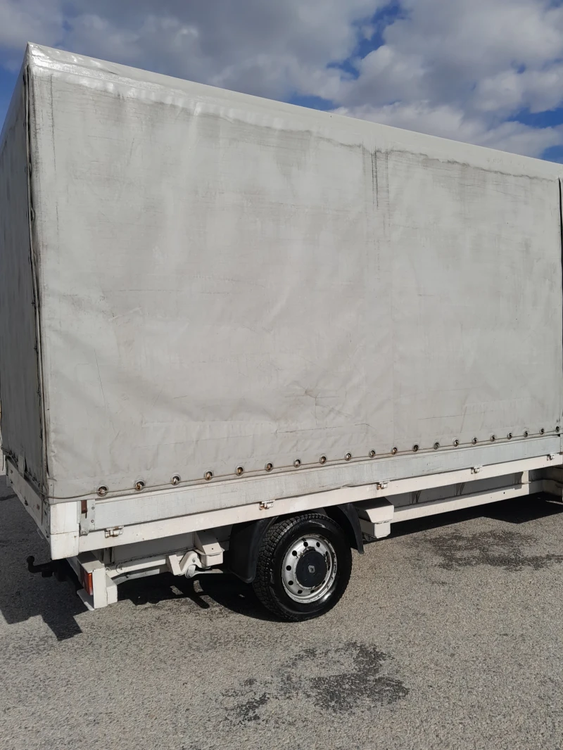 Renault Master 2.8 TDI, снимка 6 - Бусове и автобуси - 52650086