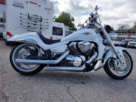  Suzuki Boulevard