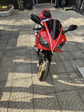 Yamaha YZF-R1 1000