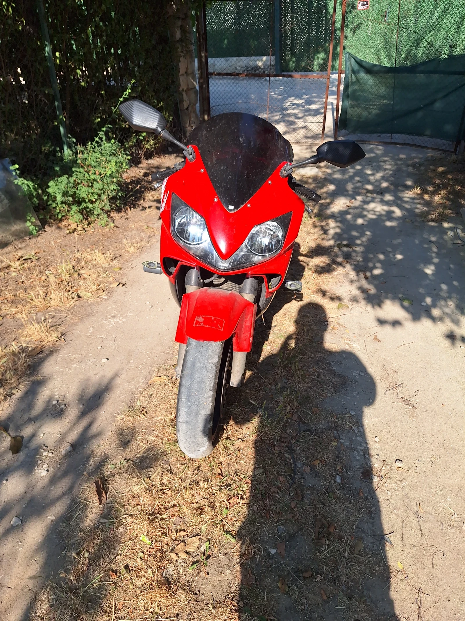 Honda Cbr F4i sport - изображение 2