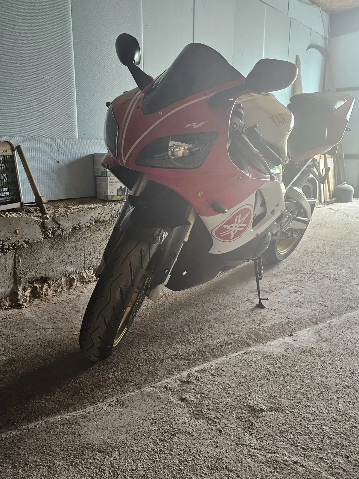 Yamaha YZF-R1 1000 - изображение 2