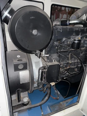 Допълнително оборудване Електроагрегат Дизелов генератор 440 kVA IVECO Sincro. , снимка 3