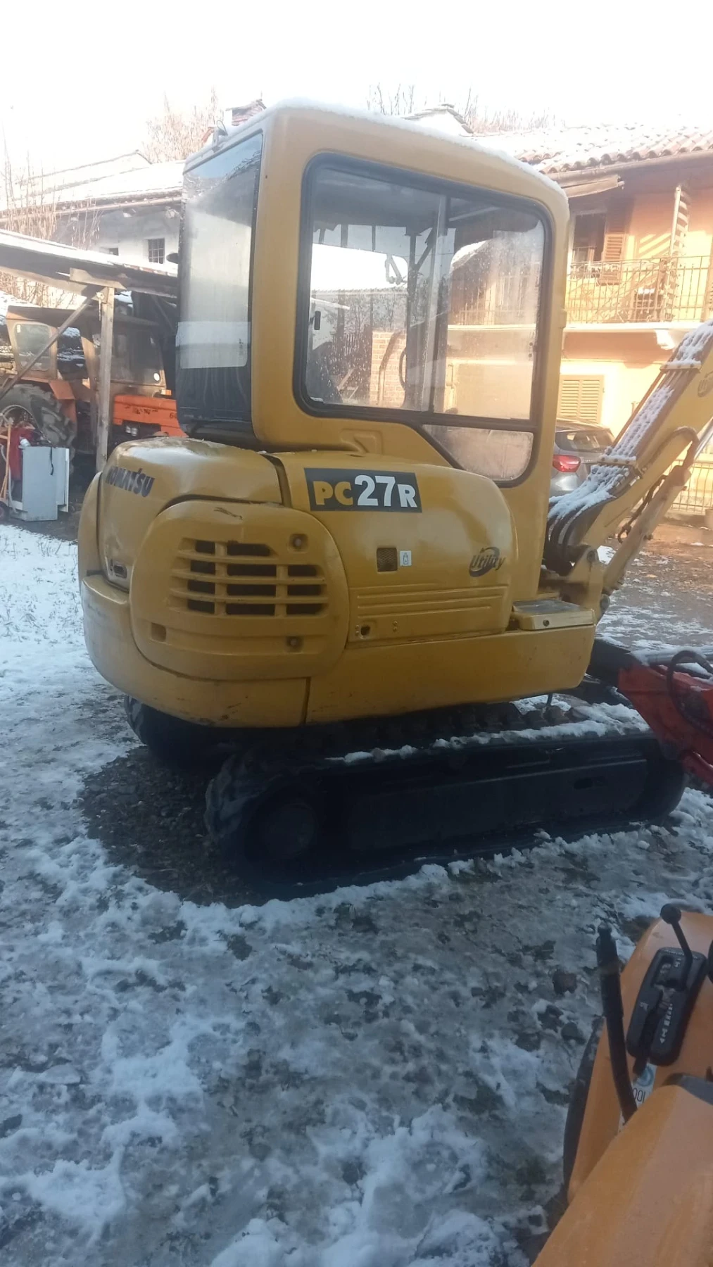 Багер Komatsu RC27R - изображение 3