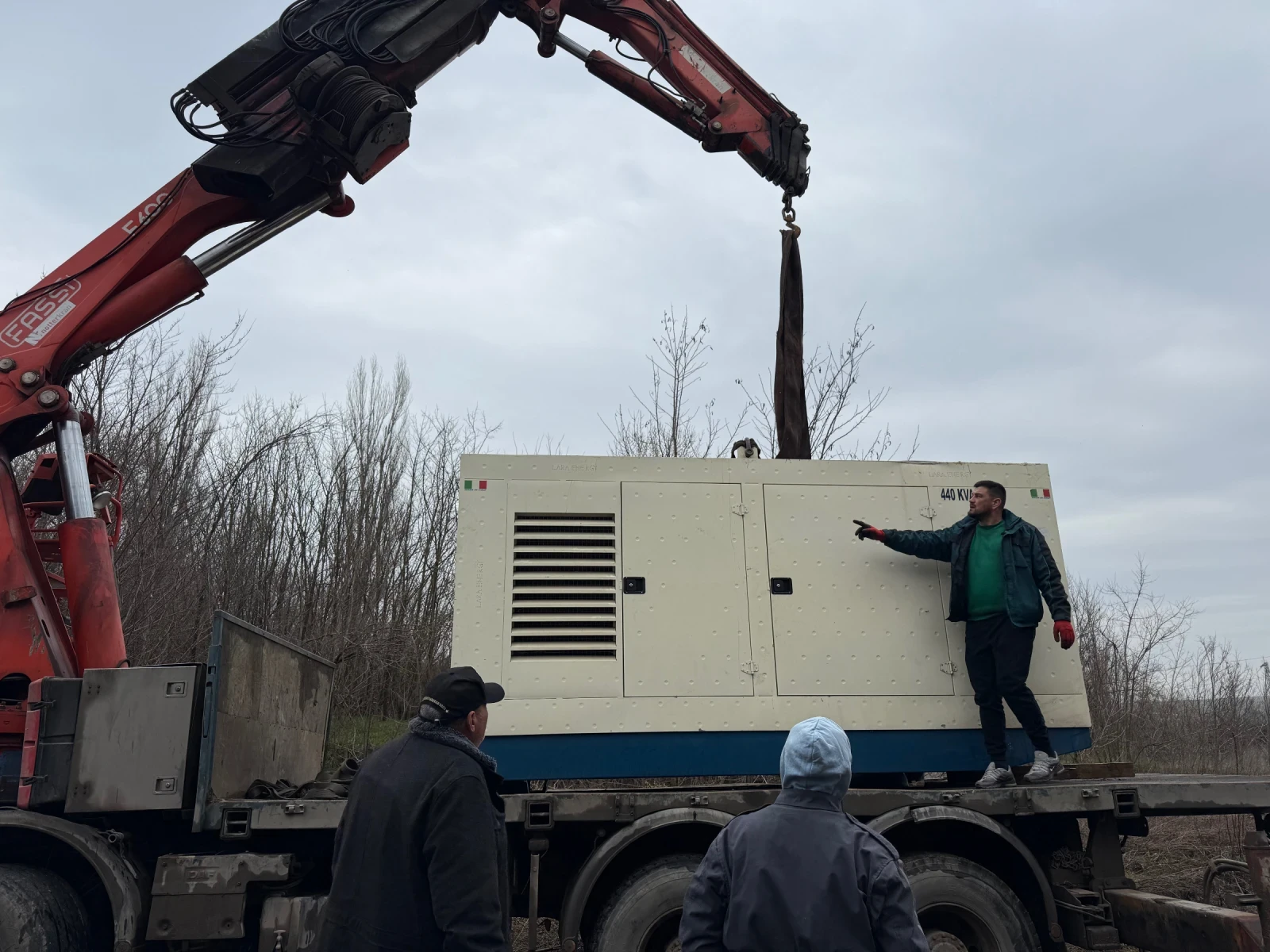 Допълнително оборудване Електроагрегат Дизелов генератор 440 kVA IVECO Sincro. , снимка 8 - Индустриална техника - 53975037