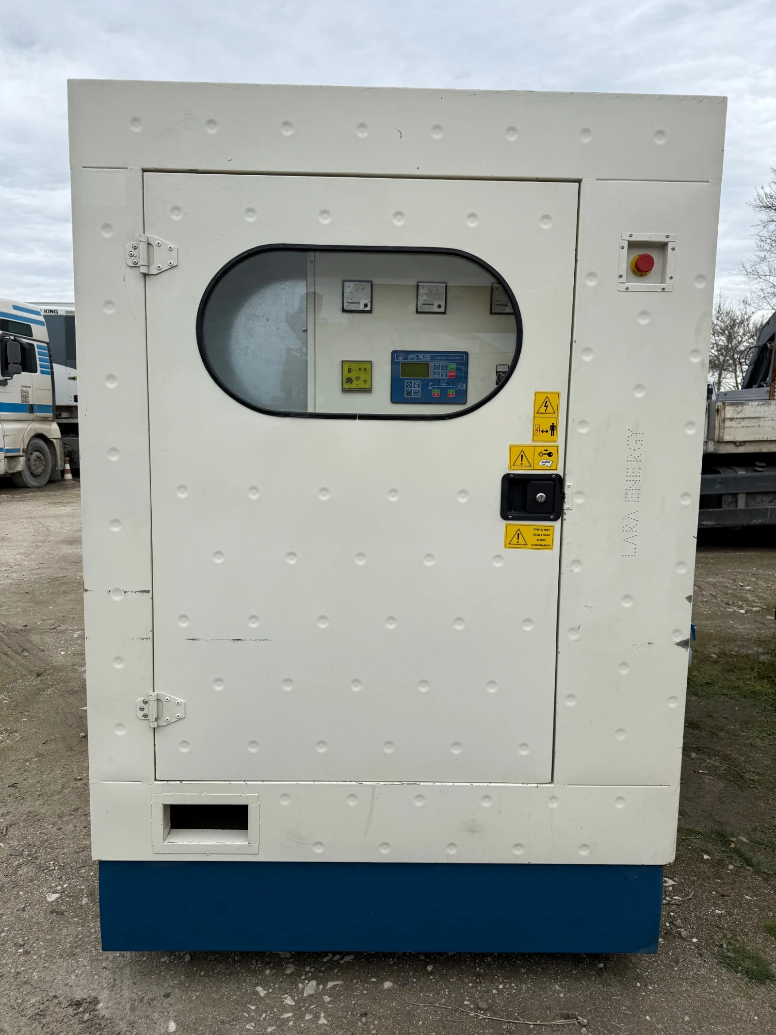 Допълнително оборудване Електроагрегат Дизелов генератор 440 kVA IVECO Sincro. , снимка 2 - Индустриална техника - 54163221