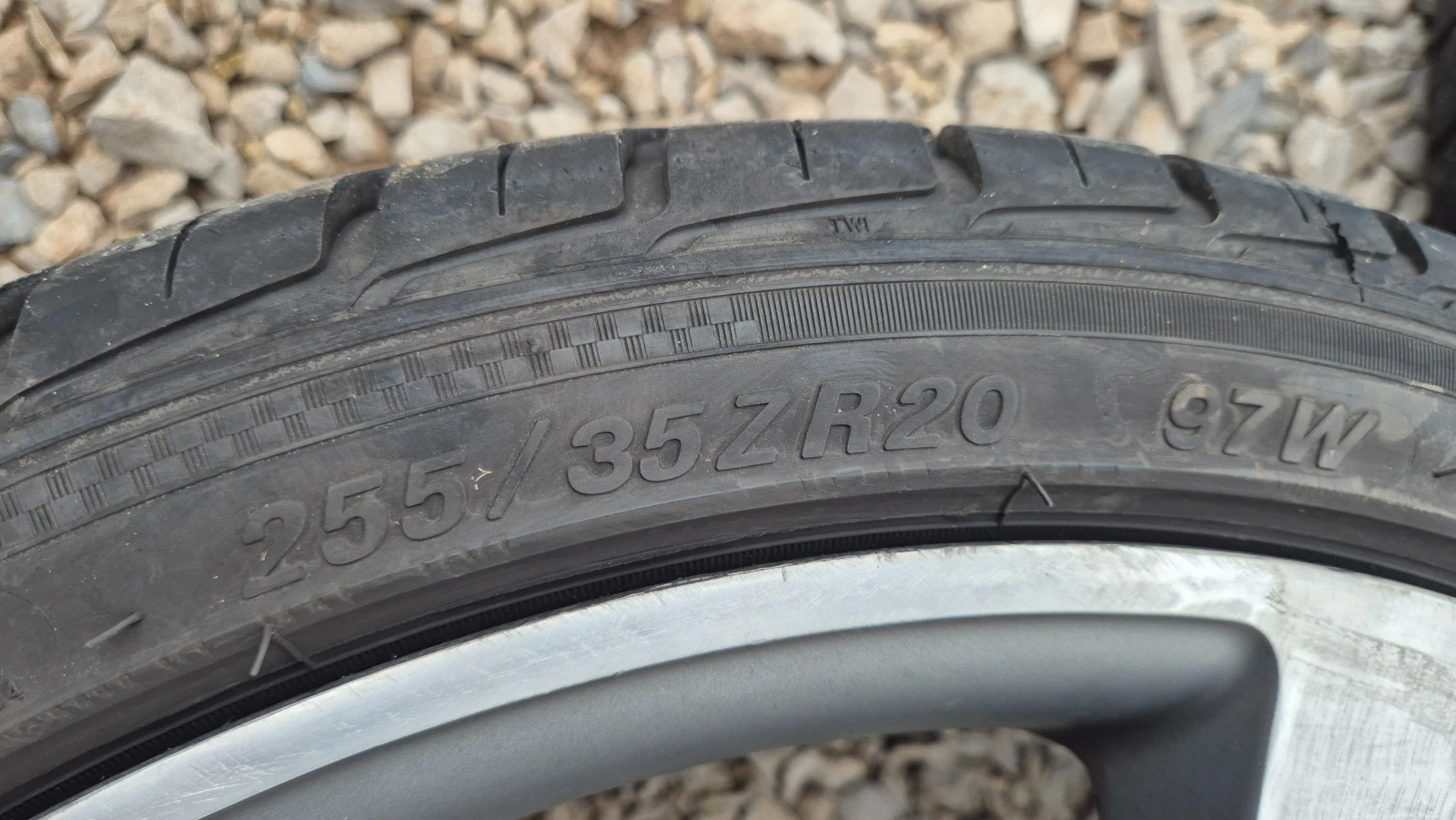    255/35R20  Audi | Mobile.bg   4