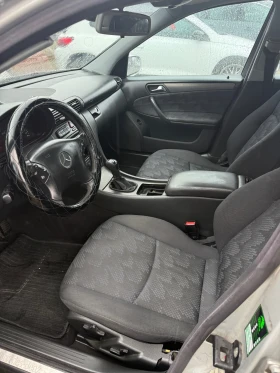 Mercedes-Benz C 220 2.2D, снимка 7