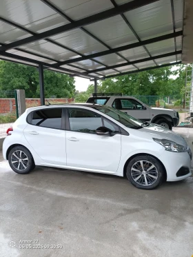 Peugeot 208 1, 6 BLUHDI, снимка 2