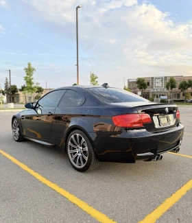 BMW M3 РЪЧКА * ПЪЛНА СЕРВИЗНА ИСТОРИЯ * 42К КМ * СТОКОВА , снимка 3