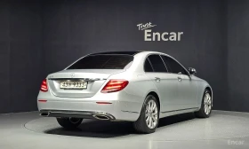 Mercedes-Benz E 300 EXCLUSIVE* ОБДУХВАНЕ* ХЕДЪП* 360КАМЕРА* , снимка 2