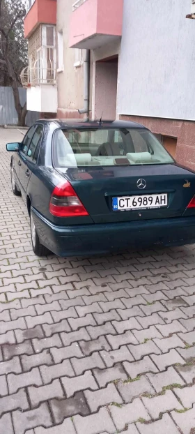 Mercedes-Benz C 250, снимка 2