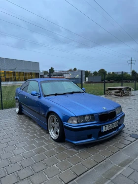    BMW 320 (330i)