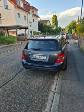 Mercedes-Benz C 180 CGI, снимка 4