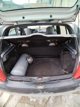 Renault Clio - 1000 € / 1955.83 лв. - 51458915 10