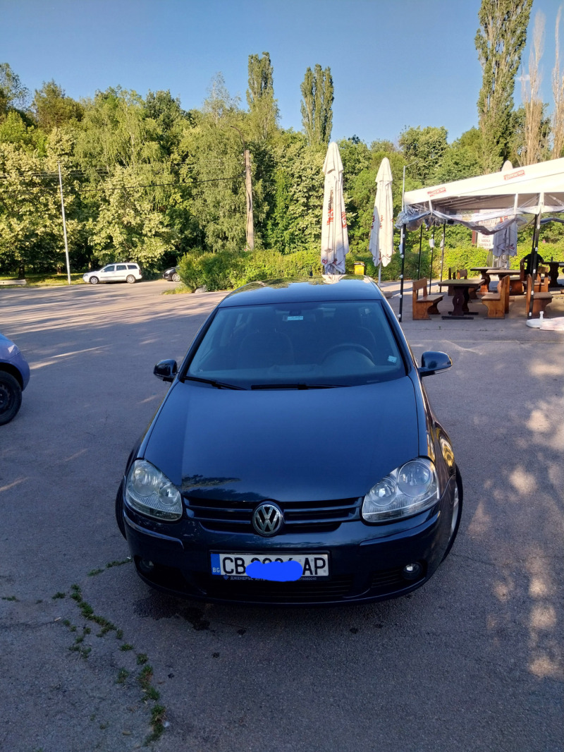VW Golf, снимка 2 - Автомобили и джипове - 46231369