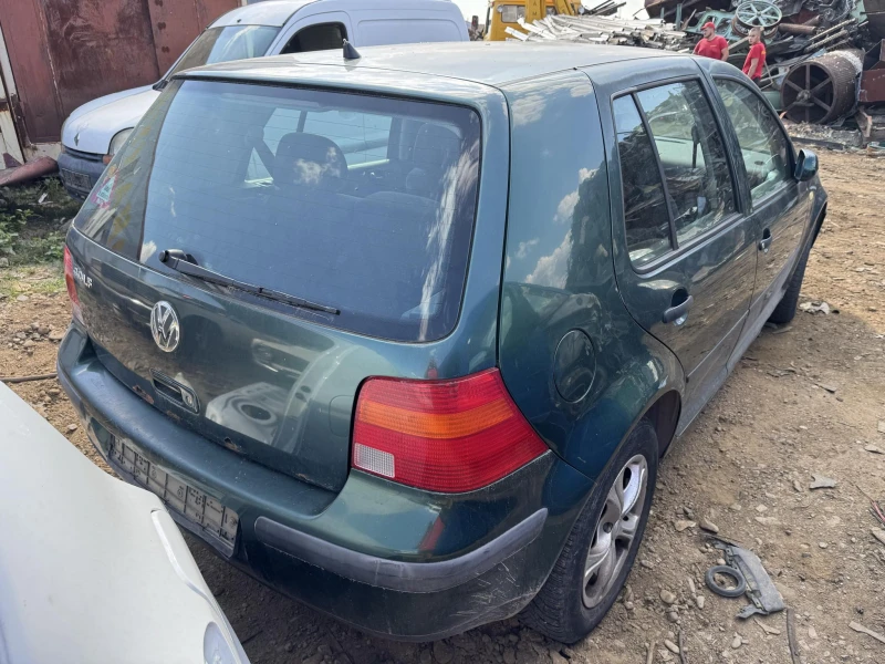 VW Golf 1.4, снимка 4 - Автомобили и джипове - 47365922