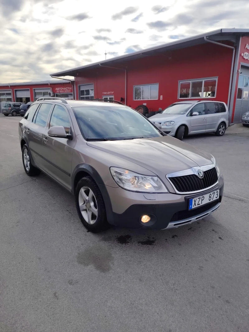 Skoda Octavia SCOUT 4* 4, снимка 9 - Автомобили и джипове - 48241310