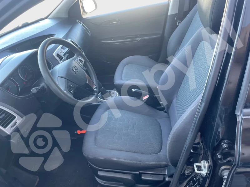 Hyundai I20 1.4/Dynamic/109к.с., снимка 8 - Автомобили и джипове - 52666669