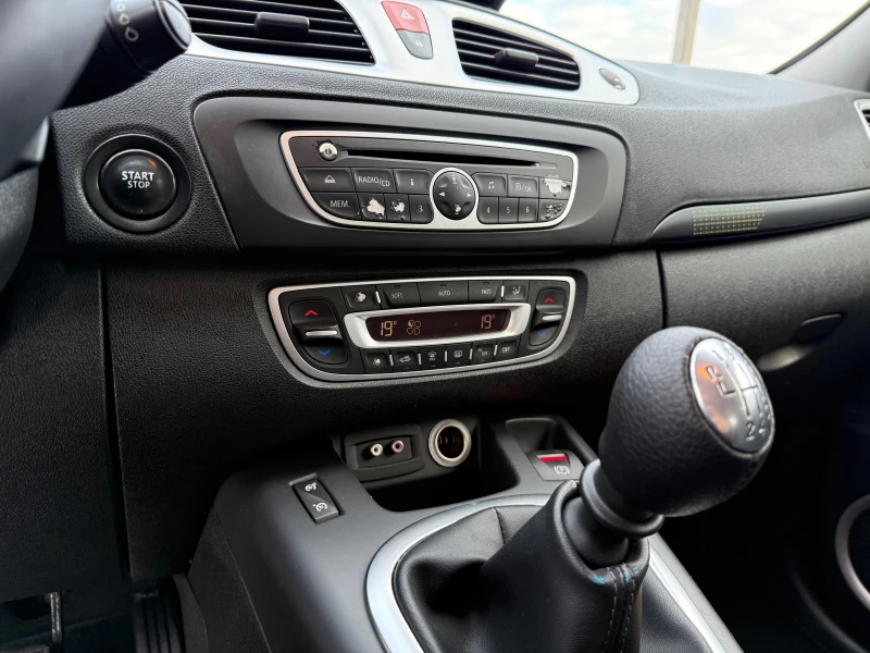 Renault Scenic 1.5DCi, Xmod, снимка 10 - Автомобили и джипове - 52067656