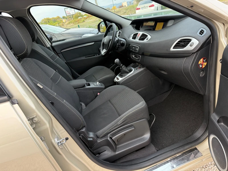 Renault Scenic 1.5DCi, Xmod, снимка 11 - Автомобили и джипове - 52067656