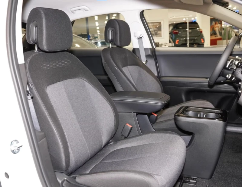 Hyundai Ioniq 5 63kWh* LED* Navi, снимка 4 - Автомобили и джипове - 52244358