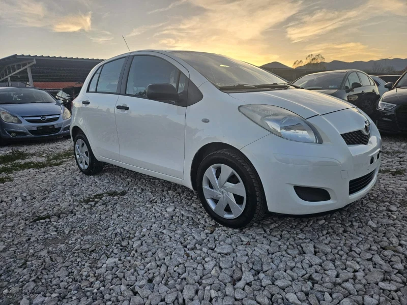Toyota Yaris Face, снимка 6 - Автомобили и джипове - 52276338
