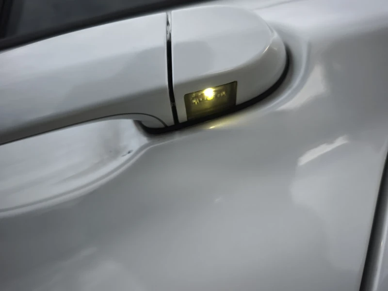 BMW 118 SPORT NEW !!!!, снимка 14 - Автомобили и джипове - 52495595