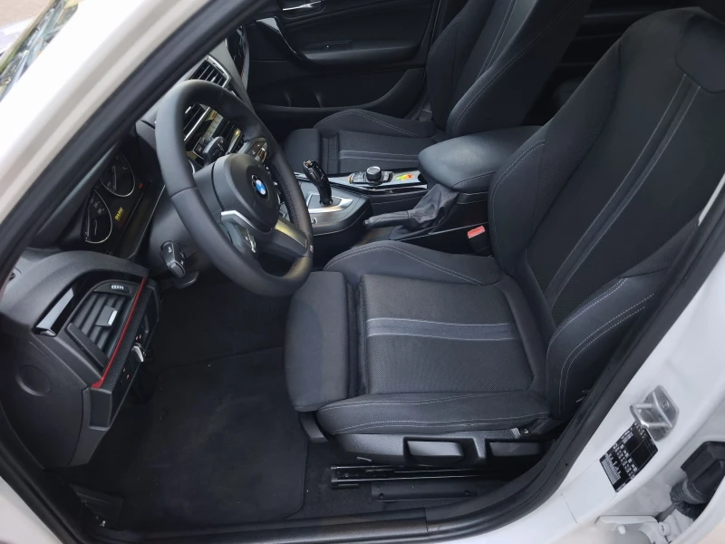 BMW 118 SPORT NEW !!!!, снимка 9 - Автомобили и джипове - 52495595