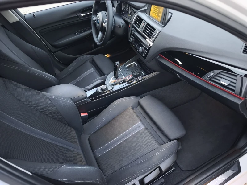 BMW 118 SPORT NEW !!!!, снимка 11 - Автомобили и джипове - 52495595