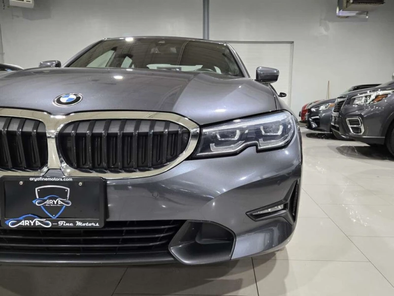 BMW 330 * xDrive * CARFAX * БЕЗ ПЪРВОНАЧАЛНА ВНОСКА, снимка 14 - Автомобили и джипове - 52577183