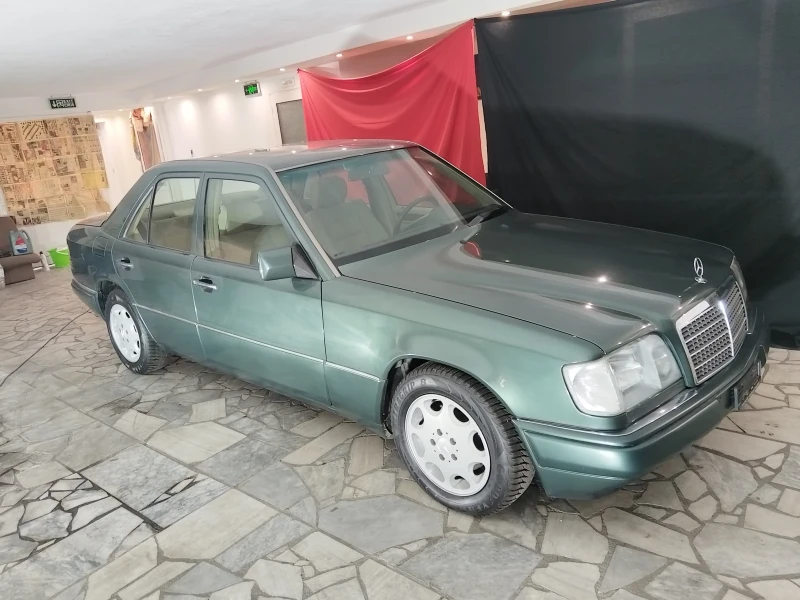 Mercedes-Benz 124 Мерцедес Е280, снимка 2 - Автомобили и джипове - 52927879